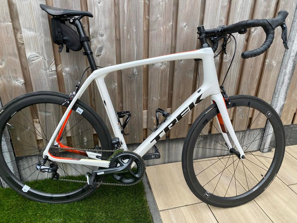 Trek Domane SLR Ultegra Di2 Carbon- Zo goed als nieuw, Fietsen en Brommers, Fietsen | Racefietsen, Overige merken, Carbon, Ophalen of Verzenden
