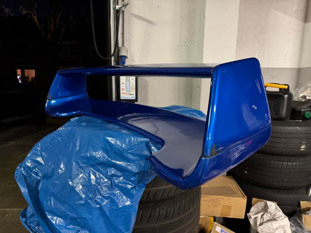 Subaru Impreza STI-style spoiler – 02C blauw, Subaru, Achterklep, Nieuw, Ophalen of Verzenden