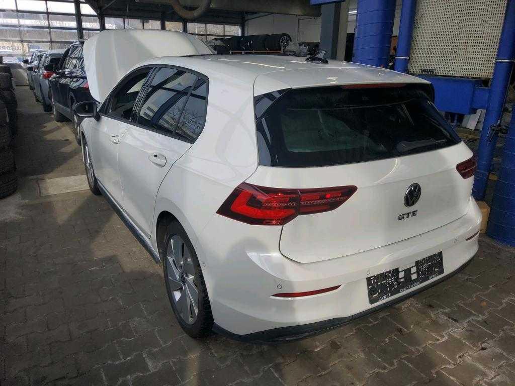 Volkswagen Golf GTE 1.4 eHybrid PHEV 245PK Automaat 2022, Auto's, Automaat, Gebruikt, Bedrijf, Te koop