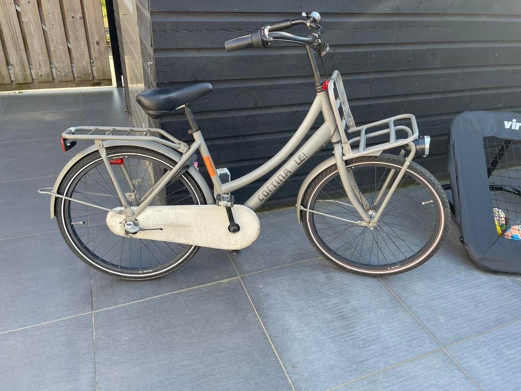 Meisjesfiets 24 inch cortina, Fietsen en Brommers, Terugtraprem, 24 inch, Versnellingen, Ophalen of Verzenden