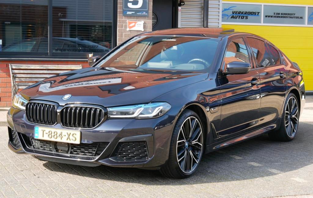 BMW 5-serie 530e Business Edition Plus. massage. 360cam. ion, 1998 cc, Achterwielaandrijving, Gebruikt, 4 cilinders