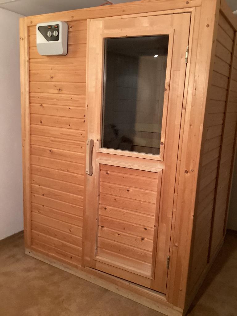 Infrarood cabine. 2 pers., Sport en Fitness, Sauna, Ophalen, Gebruikt, Infrarood, Complete sauna