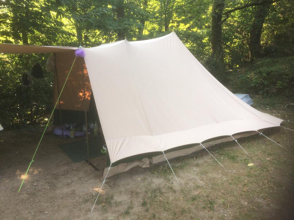 Katoenen piramidetent Esvo stormvast en waterdicht, Ophalen, Zo goed als nieuw, Tot en met 4