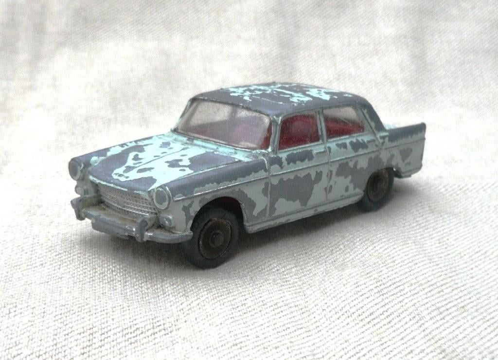 Dinky France 553 Peugeot 404 (1960), Ophalen of Verzenden