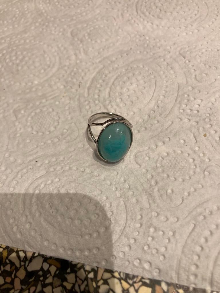 Mooie ring, Ophalen of Verzenden, Zo goed als nieuw, Overige materialen, Dame