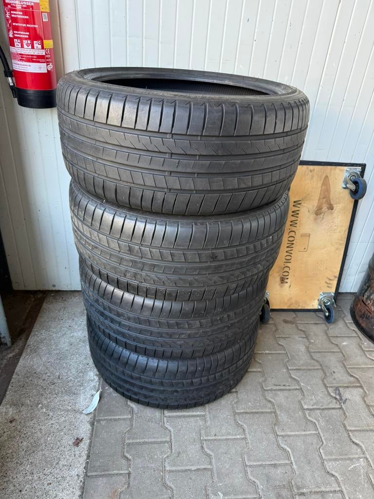 4x bridgestone turanza T005 285/35R22, Ophalen, 285 mm, Overige maten, Band(en)