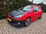 Peugeot 206 2.0 Gti 16V 136pk 3Drs 2002 Apk, Auto's, Peugeot, Voorwielaandrijving, 4 cilinders, Leder en Stof, Handgeschakeld
