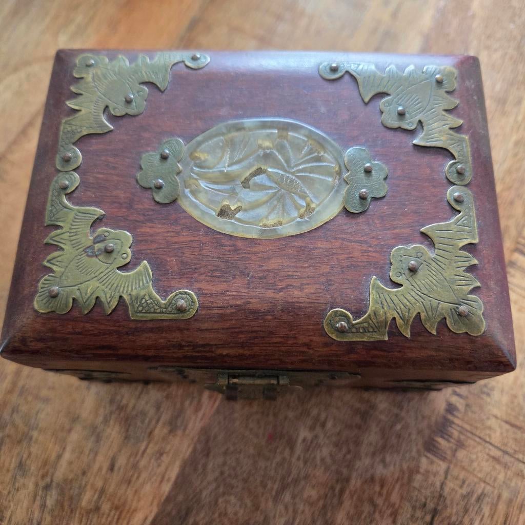 Antieke Chinese Houten Sieradendoos met Jade Inleg, Ophalen of Verzenden