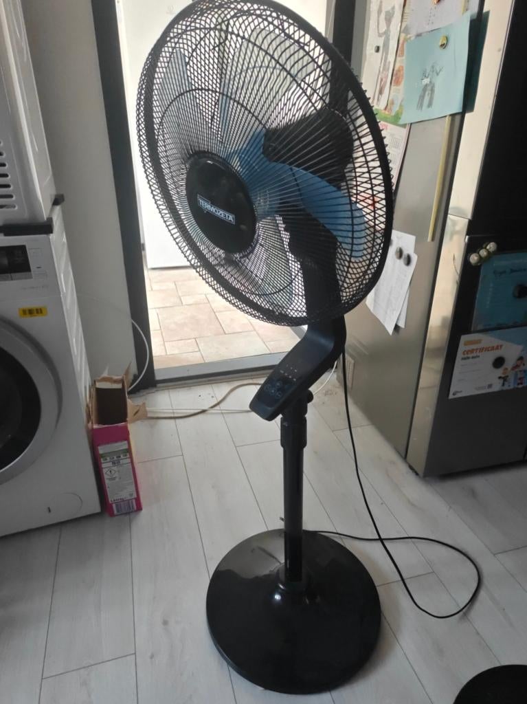 Thermozeta ventilatoren, Ophalen, Zo goed als nieuw, Statiefventilator