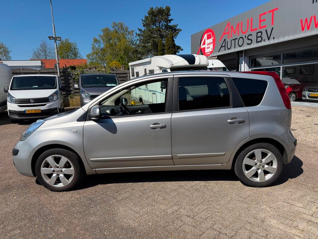 Nissan Note 1.4,65kw/88pk,First Note,Airco,4-2006, Voorwielaandrijving, Stof, Zwart, 4 cilinders