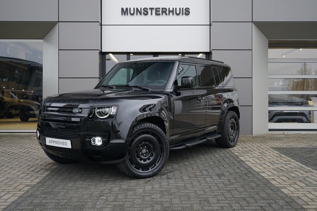 Land Rover Defender 110 2.0 P300e 110 X-Dynamic SE | Schuif/, Auto's, Land Rover, Automaat, 12 maanden, Gebruikt, 38 km/l