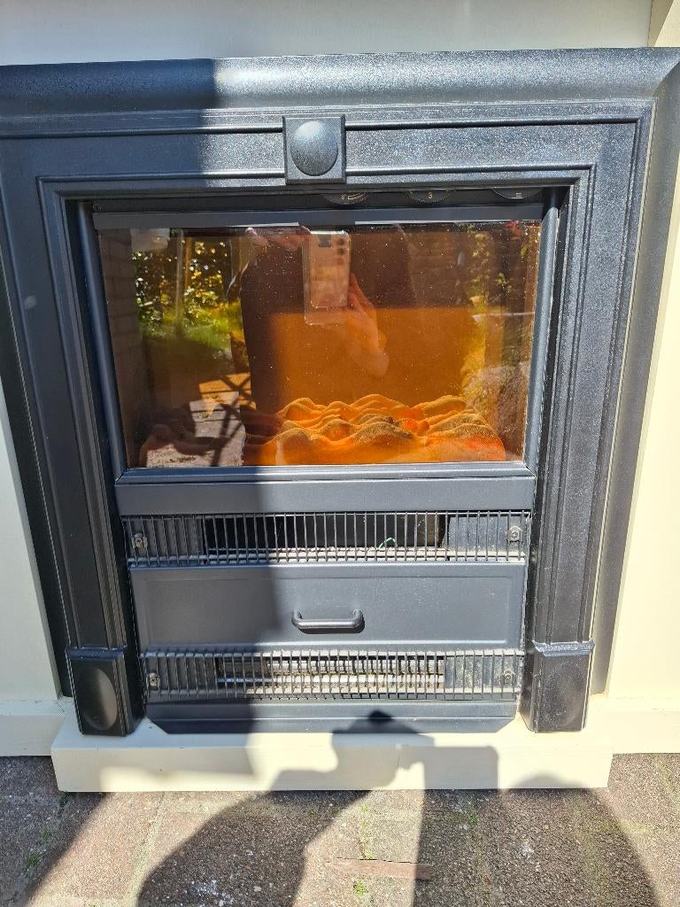 Schouw met nep electrische kachel gratis ophalen., Huis en Inrichting, Ophalen, Gebruikt, Vrijstaande haard, Elektrische haard