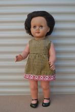 Mooie wildebras pop met originele kleding NR 8135, Verzamelen, Poppen, Ophalen of Verzenden, Zo goed als nieuw, Pop