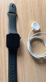 Apple Watch SE 40mm Spacegrey, Ophalen, IOS, Zo goed als nieuw, Waterdicht