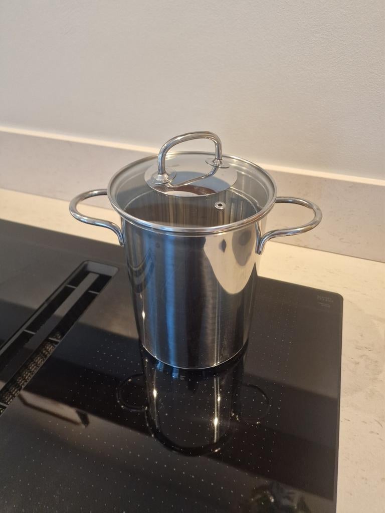Aspergepan met inzet, 3,5L, Kookpan of Snelkookpan, Inductieplaat, Ophalen of Verzenden, Zo goed als nieuw