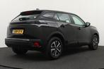 Peugeot e-2008 EV 50 kWh Black Line Warmtepomp Camera Navi L, Auto's, 136 pk, Gebruikt, Leder en Stof, Zwart