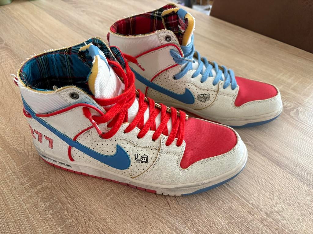 Nike SB Dunk High x Magnus Walker 'Desert Racer', Overige kleuren, Ophalen of Verzenden, Sneakers of Gympen, Gedragen