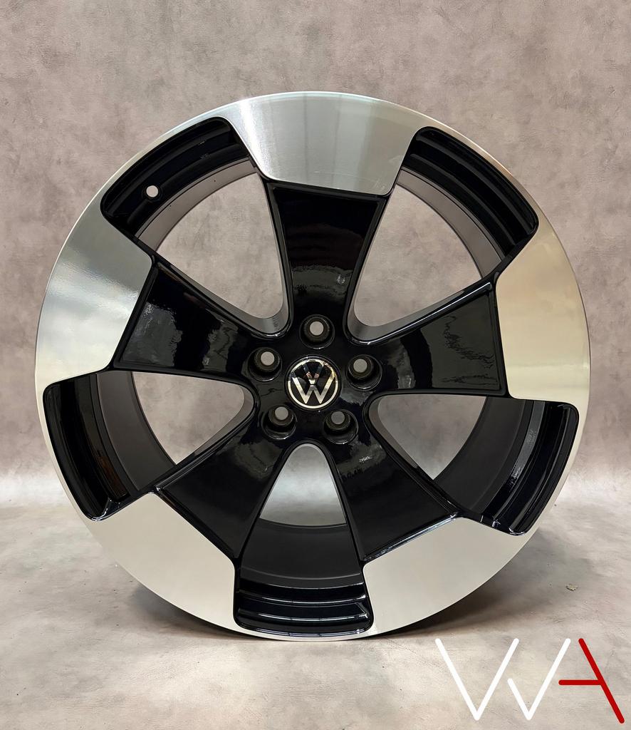 21'' Volkswagen ID.Buzz ''Bromberg'' Velg achter 1T3601025S, Gebruikt, Velg(en), -, -