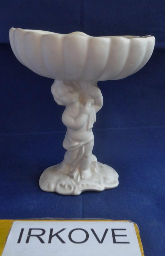 PLATEEL BAKJE MET PUTTI * Schelpvorm *, Verzenden