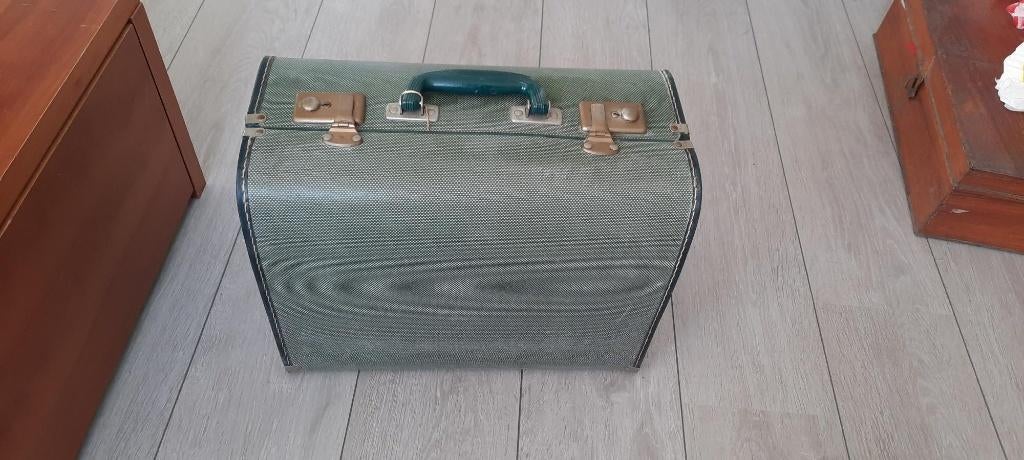 vintage Husqvarna naaimachine (groen) – compleet in koffer, Ophalen, Gebruikt, Naaimachine, Husqvarna