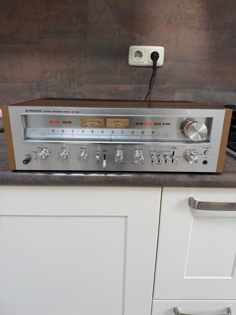 Pioneer SX-750 SX 750 versterker receiver vintage, Audio, Tv en Foto, Versterkers en Receivers, Ophalen of Verzenden, Gebruikt