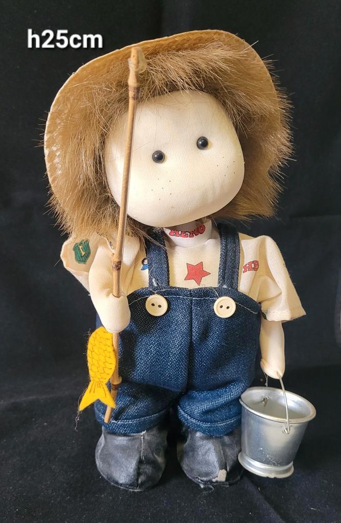 Vissertje Muziekdoos Pop, Verzamelen, Poppen, Gebruikt, Pop, Ophalen of Verzenden