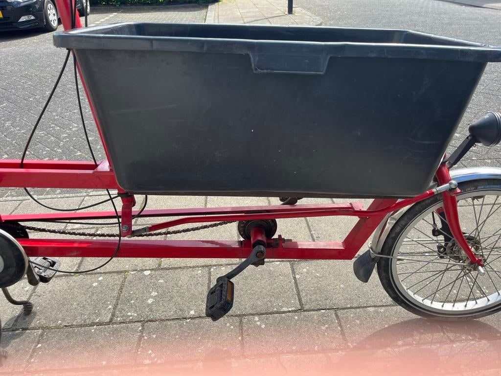 Rode bakfiets annex kindertamdem, Fietsen en Brommers, Fietsen | Bakfietsen, 4 kinderen of meer, Gebruikt, Elektrisch, Ophalen