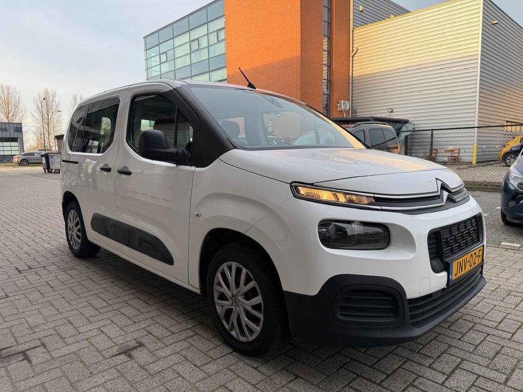Citroën Berlingo 1.2 Benzine | Trekhaak | Bluetooth | 5 zit, Auto's, Citroën, Voorwielaandrijving, LED verlichting, Gebruikt, 1199 cc