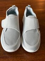 Verbandschoenen voor oogezette voeten maat 39, Ophalen of Verzenden, Nieuw, Pantoffels of Sloffen