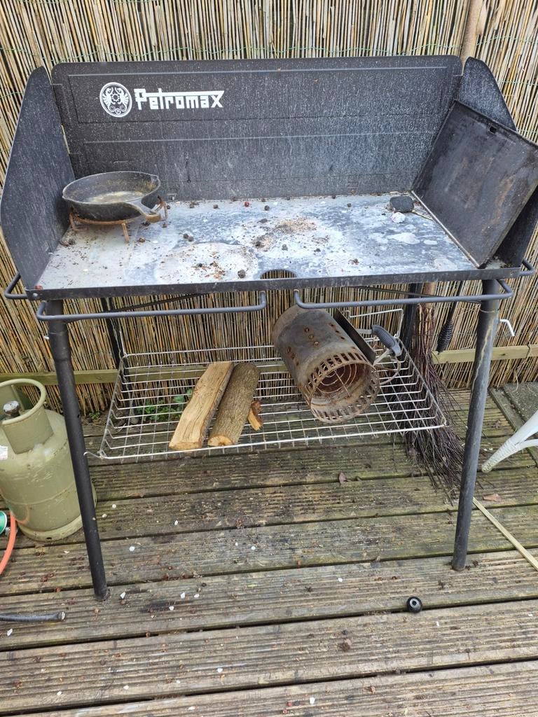 Petromax vuurtafel / DutchOven tafel, Tuin en Terras, Vuurschalen, Ophalen