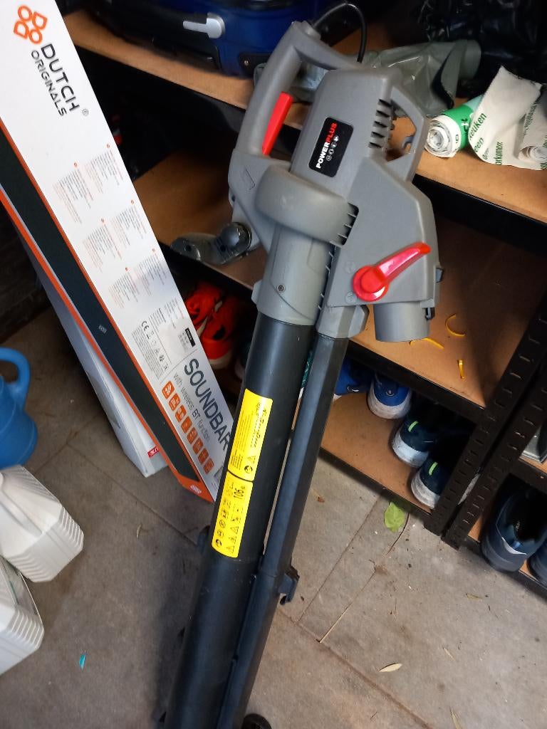 bladblazer, Ophalen, Handgedragen, Zo goed als nieuw, PowerPlus