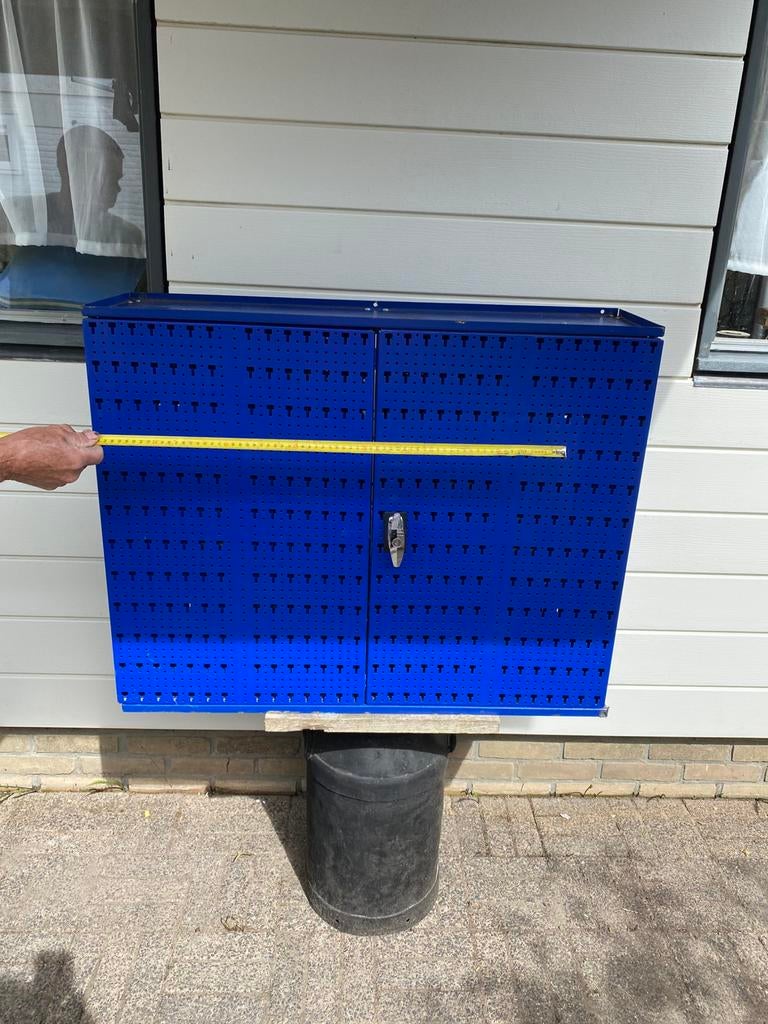 Gereedschapskast, Ophalen, Gebruikt