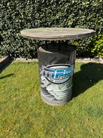 Statafel van kabelhaspel en olievat, Ophalen, Gebruikt