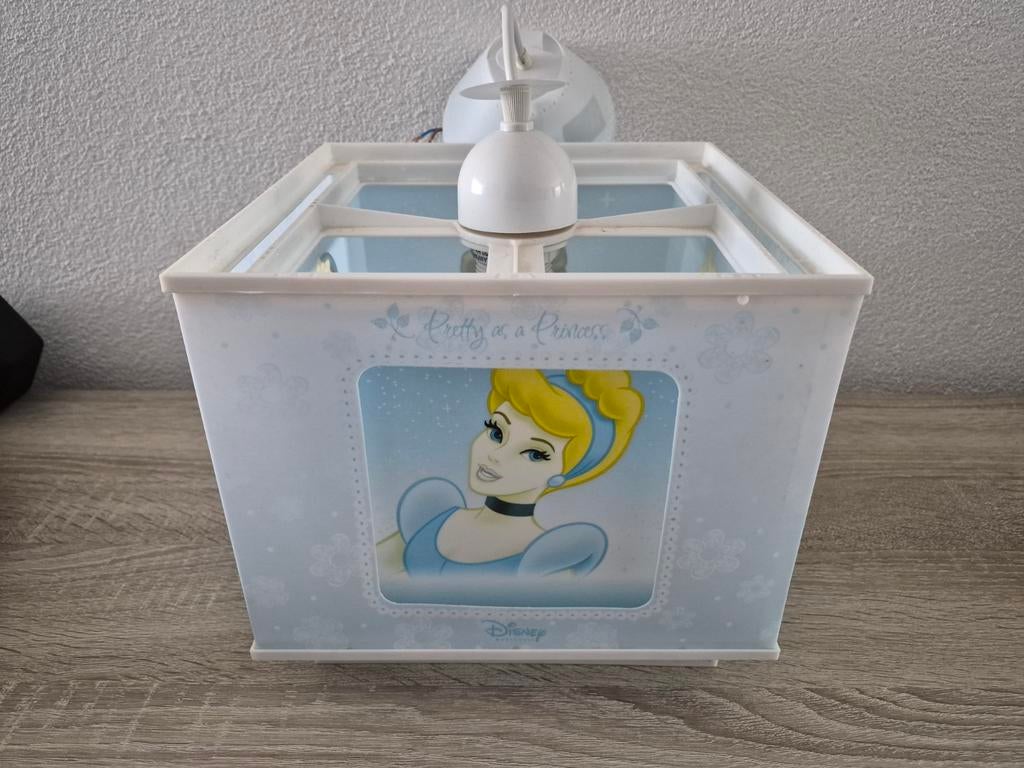 Hanglamp Disney prinsessen - Assepoester, Aurora, Belle, Kunststof, Gebruikt, Ophalen of Verzenden, Minder dan 50 cm