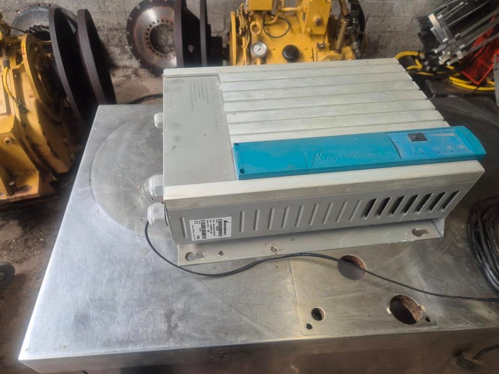 Mastervolt Mass Charger 24/100 3-fase omvormer, ., Overige typen, Ophalen of Verzenden, .