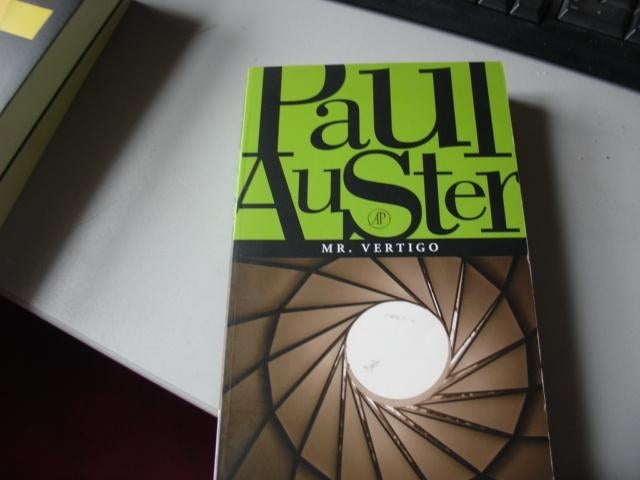 paul auster - mr vertigo, Ophalen of Verzenden, Zo goed als nieuw, Amerika