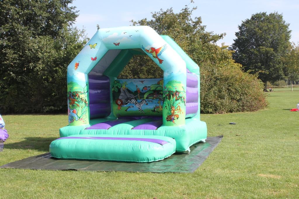 Springkussen Jungle TE HUUR, Ophalen of Verzenden, Zo goed als nieuw, Overige