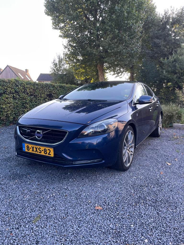 Volvo V40 2.0 D4 190PK 2014 Blauw, Auto's, Voorwielaandrijving, Blauw, Particulier, 30 km/l