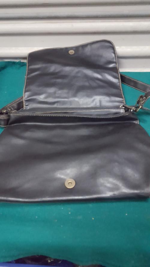 schoudertas new bags leer, Ophalen of Verzenden, 'T Olde Gre-j, Info@toldegrej.nl, Endepoelstraat 20f Didam