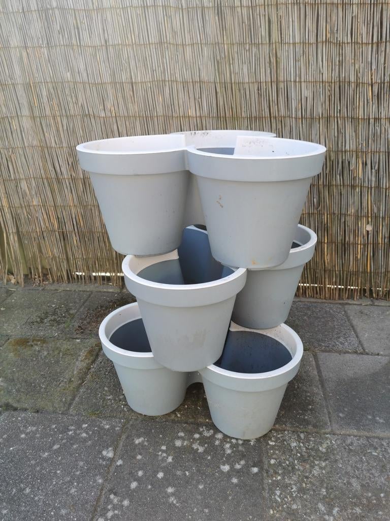 Lichtgrijze opstapel bloembakken, Ophalen, Kunststof, Rond, Minder dan 40 cm