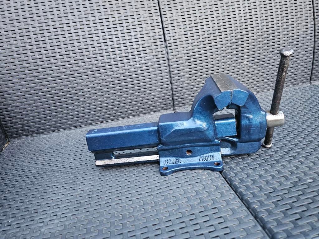 Heuer Front 120 bankschroef - Zo goed als nieuw, Ophalen, Zo goed als nieuw