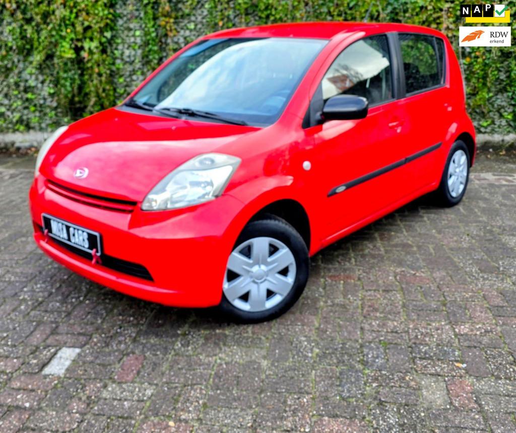 Daihatsu Sirion 2 1.0-12V Trend Airco NW APK Rijd perfect 2e, Voorwielaandrijving, Stof, Gebruikt, Bedrijf