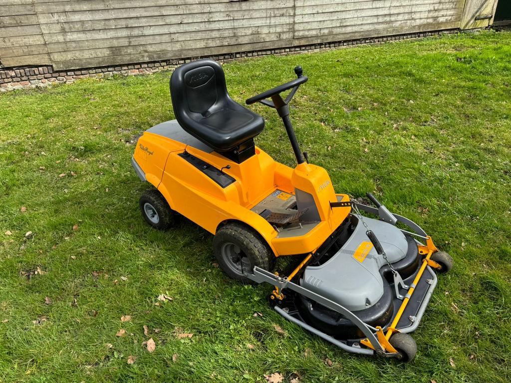 Stiga Villa Royal frontmaaier, Honda 2 cilinder 14pk motor, Ophalen, Zo goed als nieuw, Mulchfunctie, 90 tot 120 cm