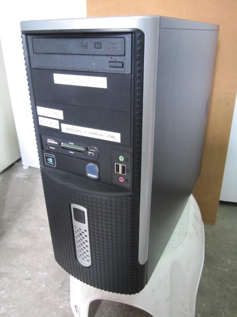 (43)Dualcore intel i3-3220 3,3 Ghz.8Gb,128 SSD,500 Gb HDD, Computers en Software, Ophalen of Verzenden, Zo goed als nieuw