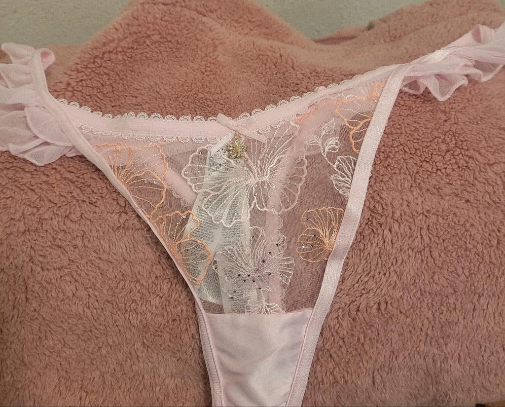 Mooie string maat L, Kleding | Dames, Ondergoed en Lingerie, Verzenden, Roze, String