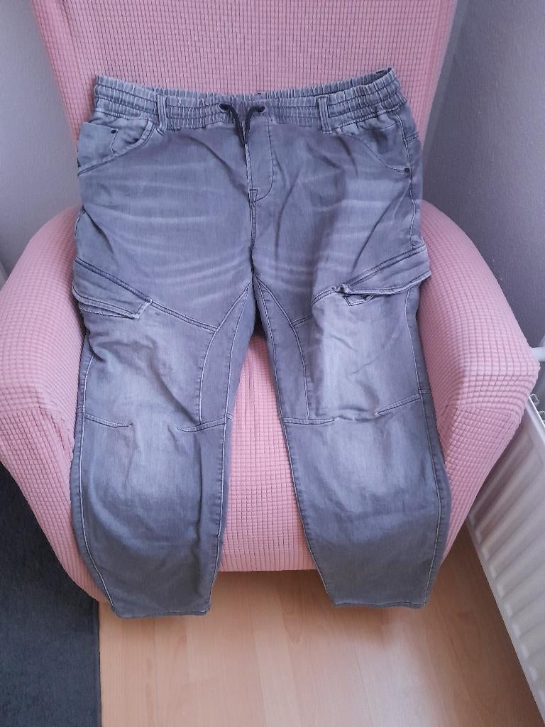 Heren mannen  spijkerbroek xl, Kleding | Heren, Spijkerbroeken en Jeans, Ophalen of Verzenden, Nieuw, Blauw, Overige jeansmaten