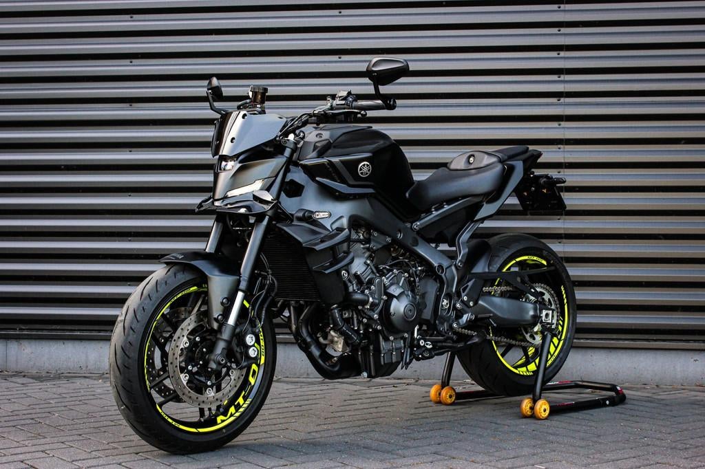 Yamaha Tour MT- 09 ABS 119PK 2024 FULL BLACK / COMPLETE DOCU, Motoren, Motoren | Yamaha, 890 cc, Bedrijf, 77S
2407BE  Alphen aan den Rijn, NL