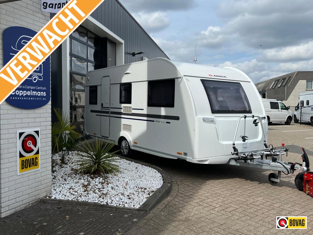 Adria Altea 472 LU Mover, Fietsenrek, Lengtebed, Standaardzit, Bedrijf, Schokbreker, 5 tot 6 meter