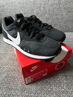 Nike Venture Runner maat 37.5, Zwart, Nieuw, Ophalen of Verzenden, Sneakers of Gympen