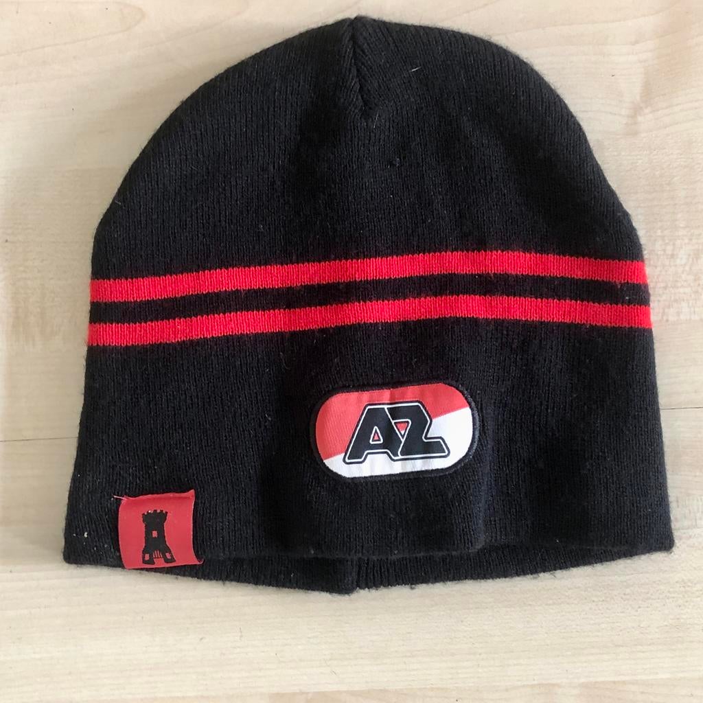 AZ Alkmaar Muts Zwart Rood, Kleding | Dames, Mutsen, Sjaals en Handschoenen, Ophalen of Verzenden, Gedragen, Muts